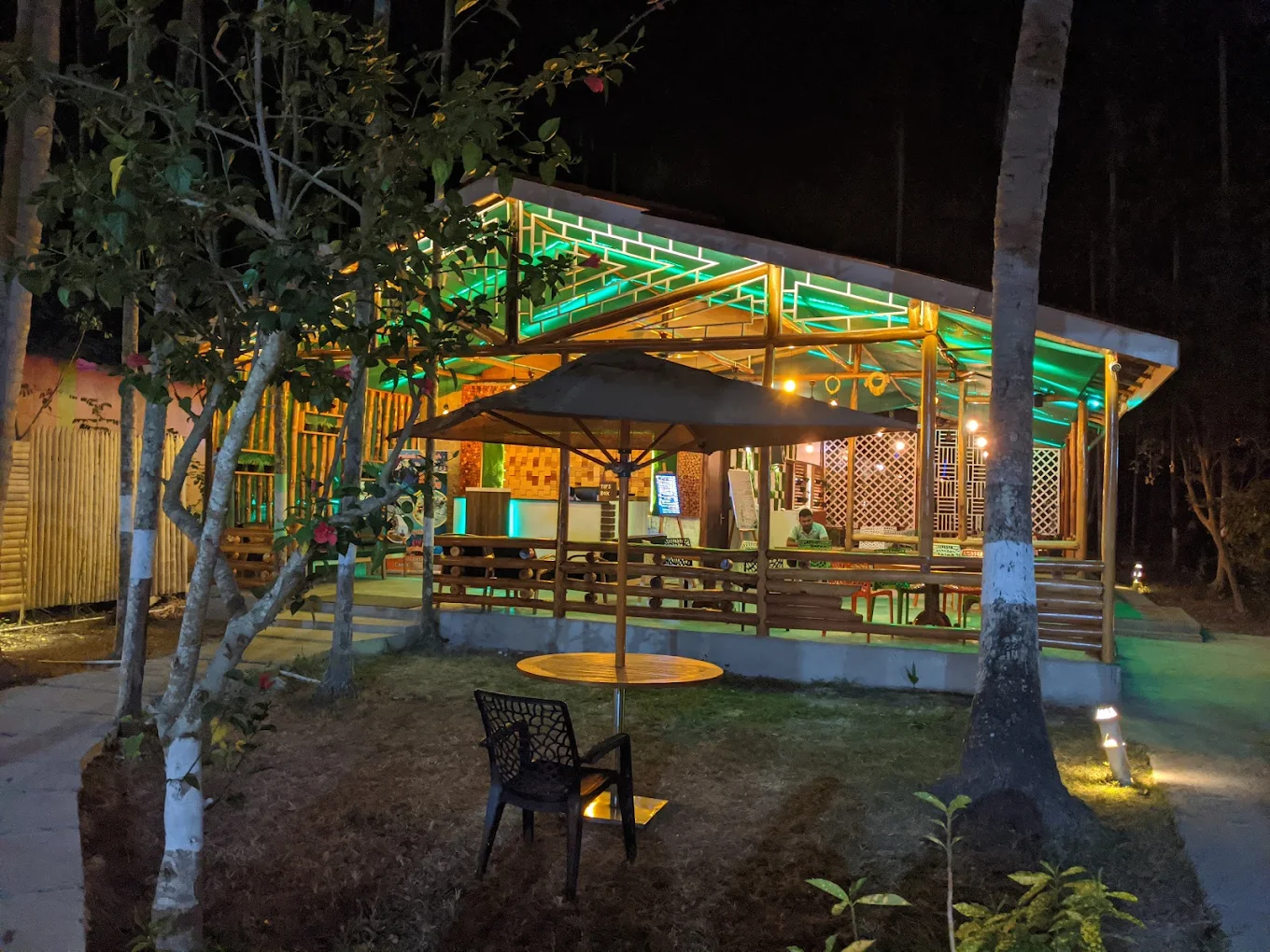 Placid Garden Resort  dining .webp